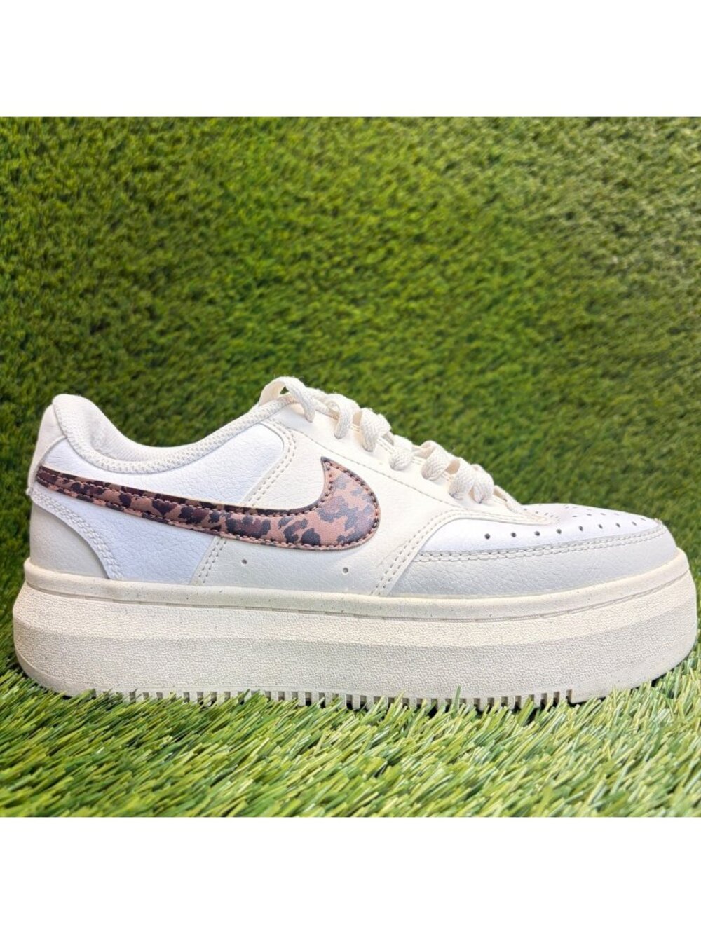 Nike Court Vision Alta Leopard Womens Size 9 White Athletic Shoes Sneakers